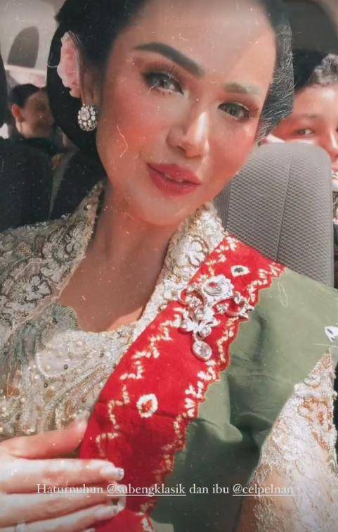 Kris Dayanti di pernikahan putri Susi Pudjiastuti (Instagram.com/krisdayantilemos)