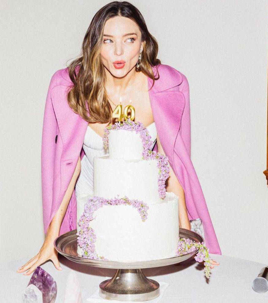 Miranda Kerr (instagram.com/mirandakerr)
