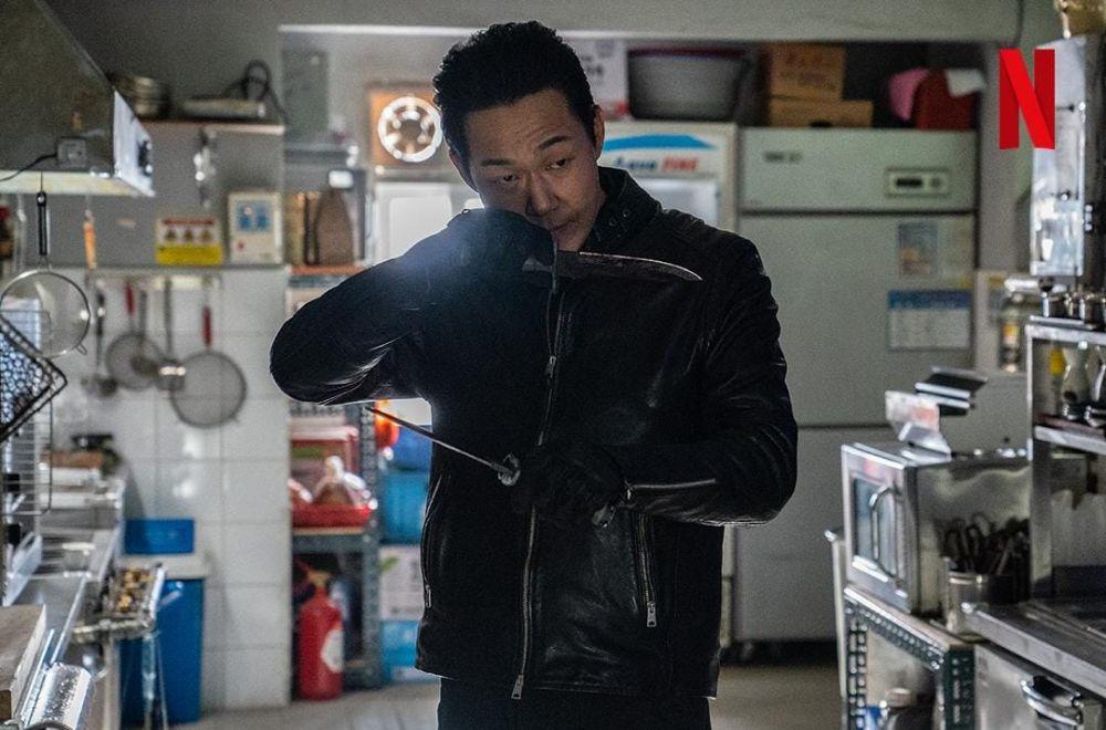 Park Sung Woong di drama Bloodhounds (instagram.com/netflixkr)