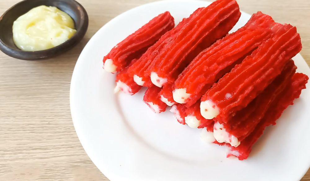 Resep Red Velvet Churros Isi Vla Vanila yang Wajib Dicoba!