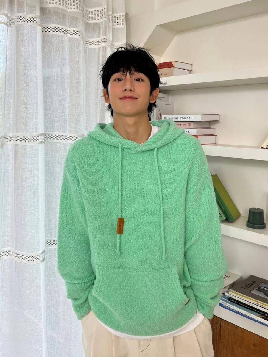 potret Jung Hae In (instagram.com/holyhaein)