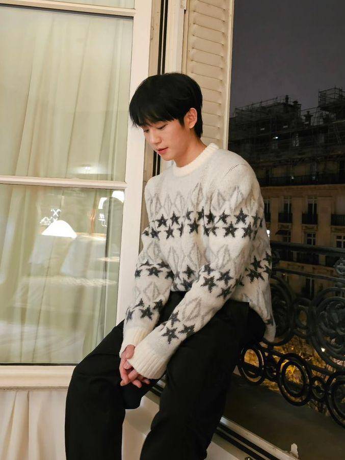 potret Jung Hae In (instagram.com/holyhaein)