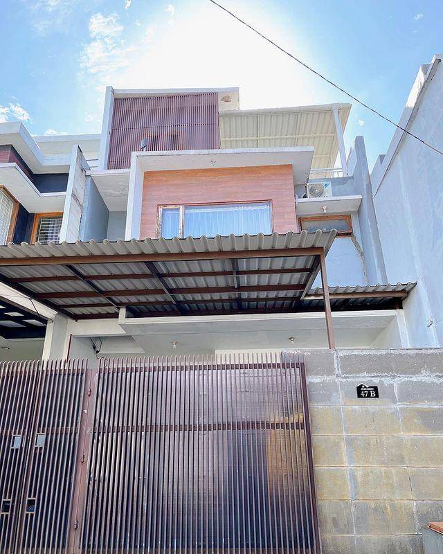 Inspirasi rumah 2 lantai dengan pencahayaan alami (Instagram.com/rumahnya_ananda)