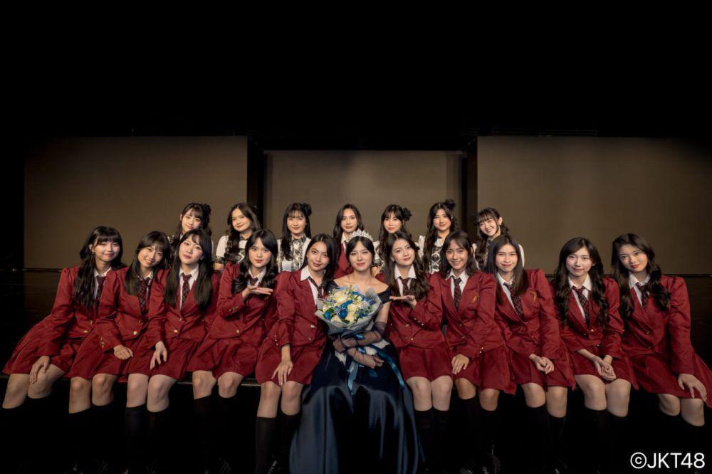 Member JKT48 (x.com/officialjkt48)