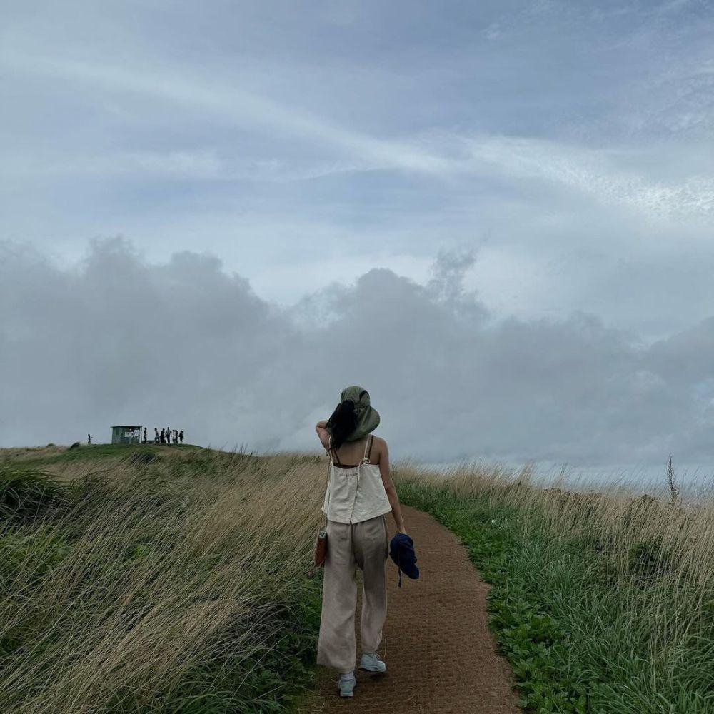 potret Yuri SNSD ke Pulau Jeju (instagram.com/yulyulk)