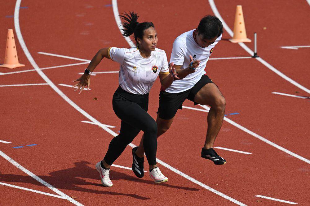 Atlet para atletik Indonesia, Ni Made Arianti berlatih untuk Paralimpiade 2024 Paris (dok.Bidang Media dan Humas NPC Indonesia)