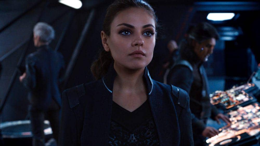 cuplikan film Jupiter Ascending (dok. Warner Bros. Pictures/Jupiter Ascending)