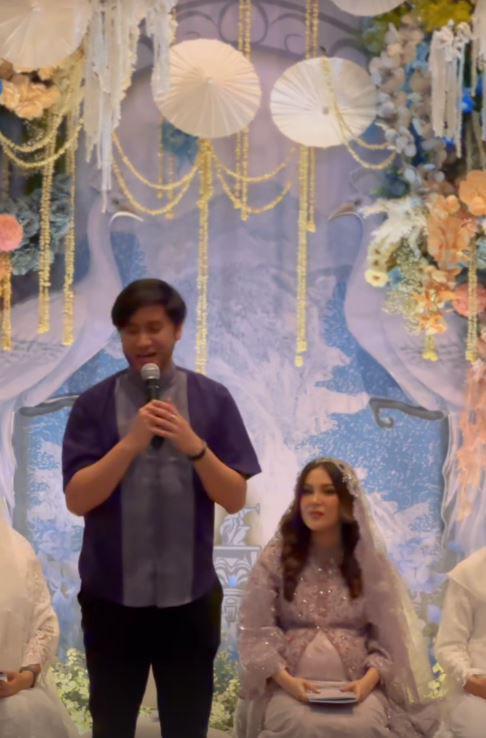 pengajian kehamilan Vicy dan Kevin Aprilio (Instagram.com/vicymelanie)