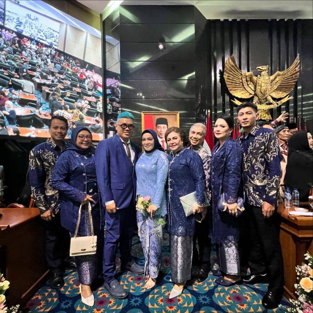potret Astrid Kuya dilantik jadi anggota DPRD DKI Jakarta (instagram.com/astridkuya)