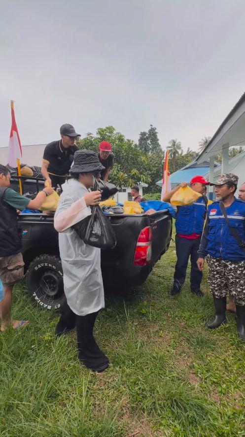 Atta bantuan untuk Ternate (Instagram.com/attahalilintar)