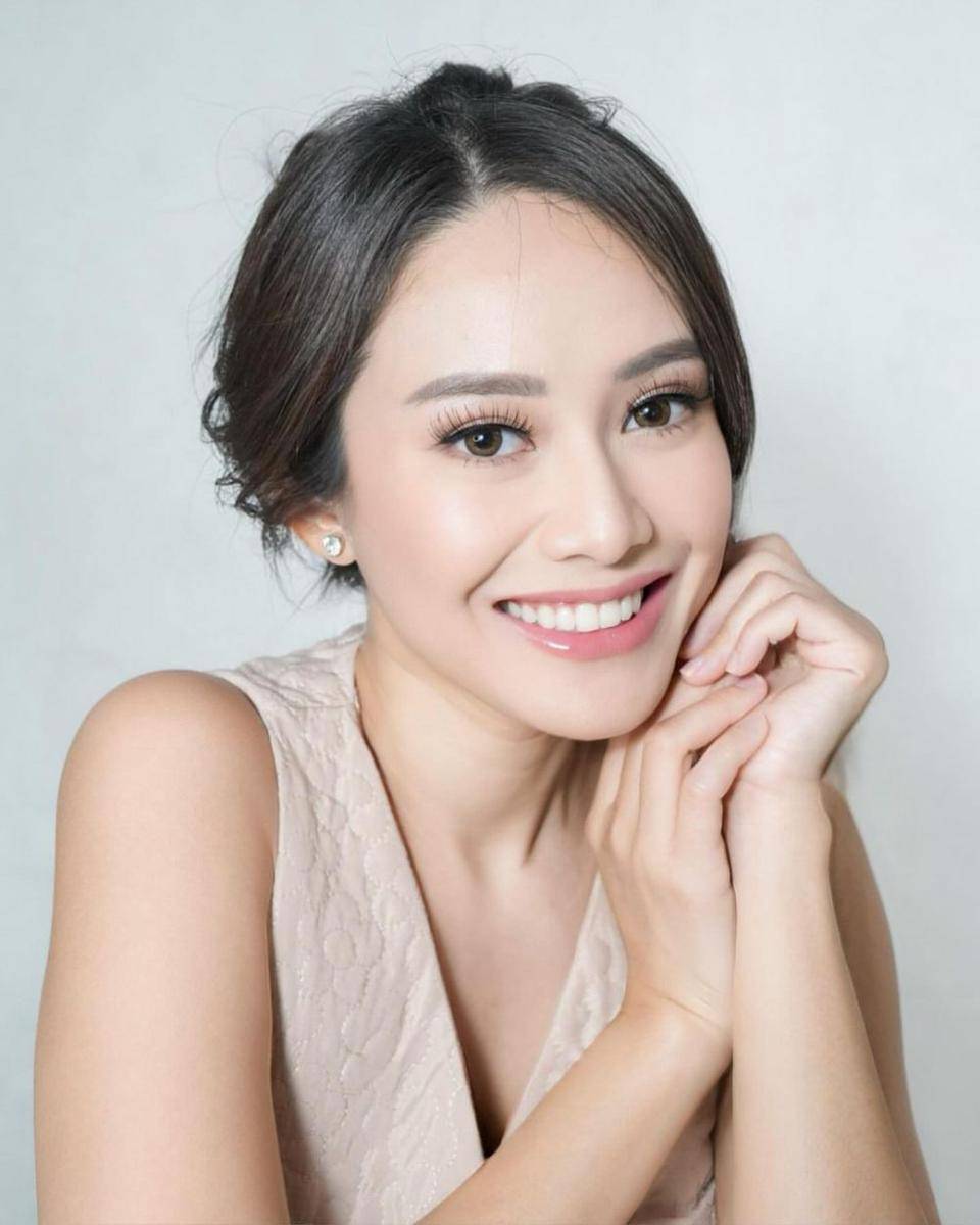 ide makeup natural ala Merdianti Octavia (instagram.com/merdioctav)