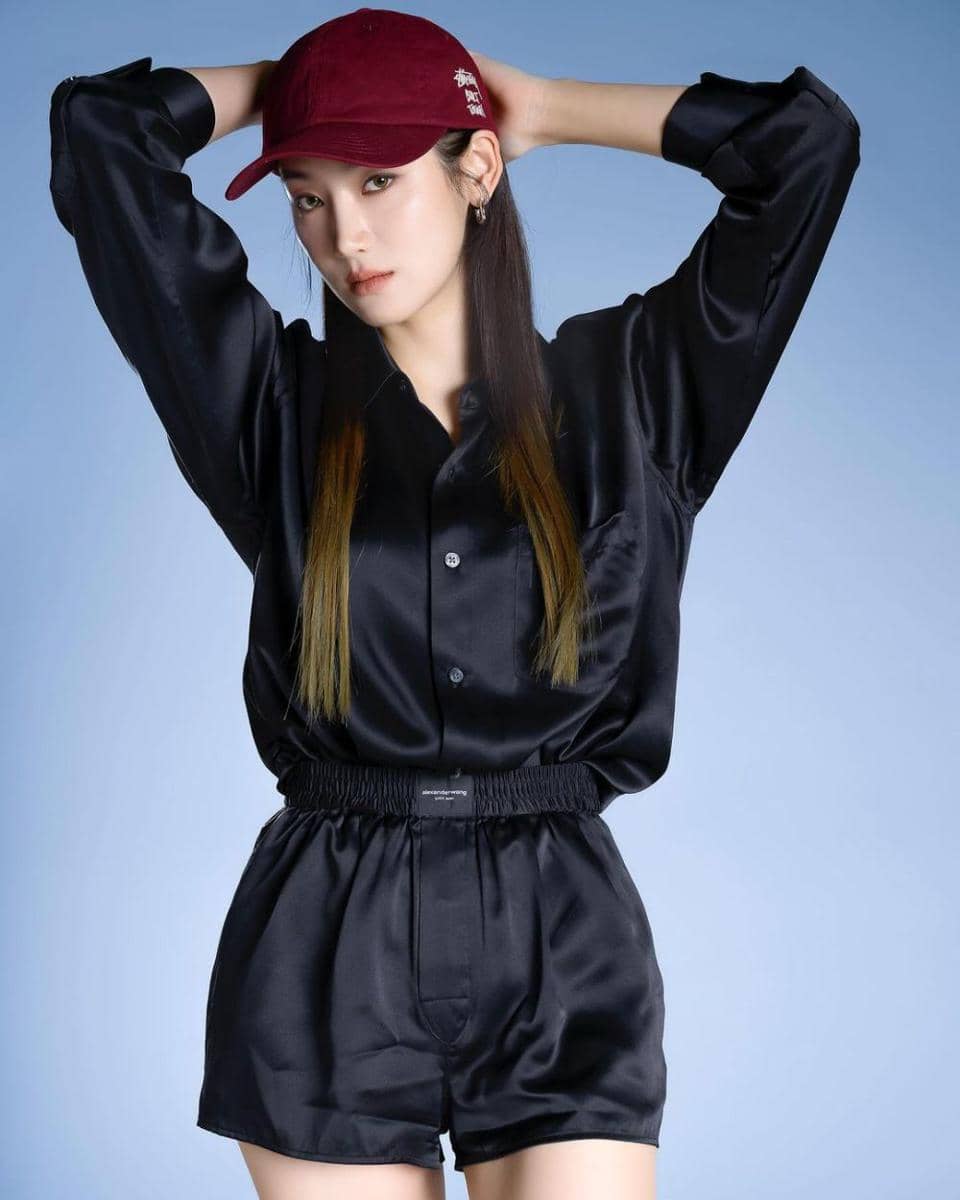 Park Ju Hyun (instagram.com/charmgirl_1005)