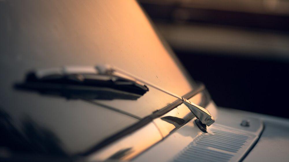 ilustrasi wiper mobil (freepik.com/wirestock)
