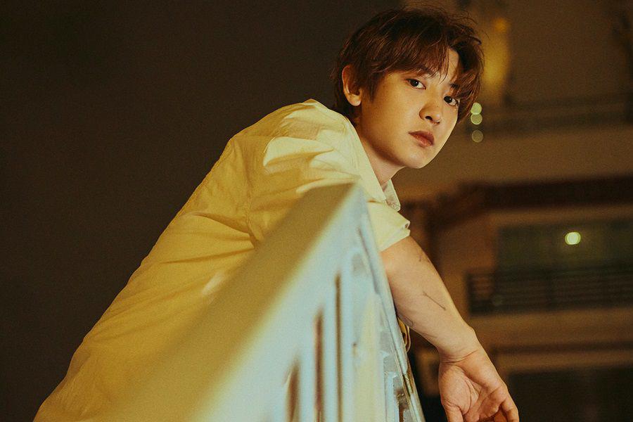 3 Fakta Album Debut Chanyeol EXO, Tulis Lirik Lagu Sendiri!