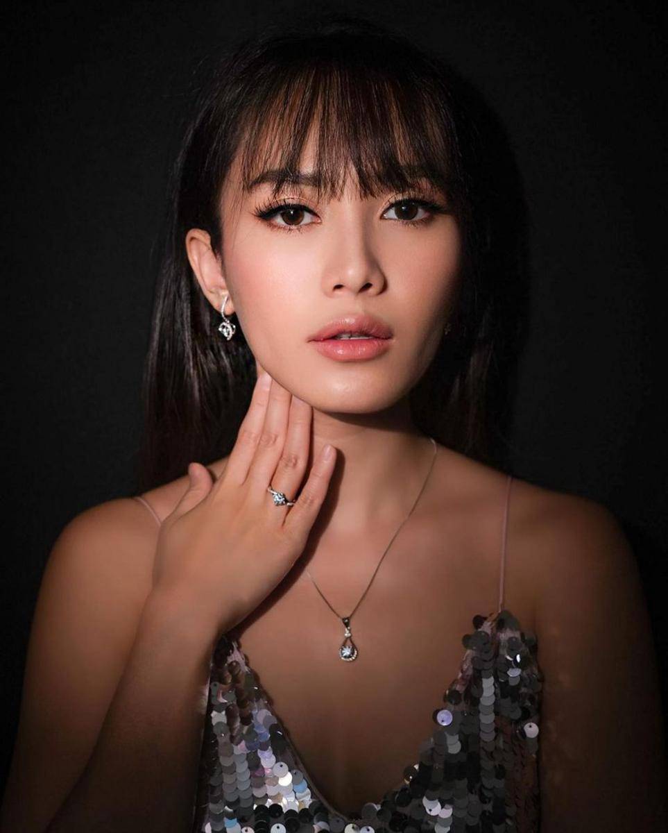 ide makeup natural ala Merdianti Octavia (instagram.com/merdioctav)