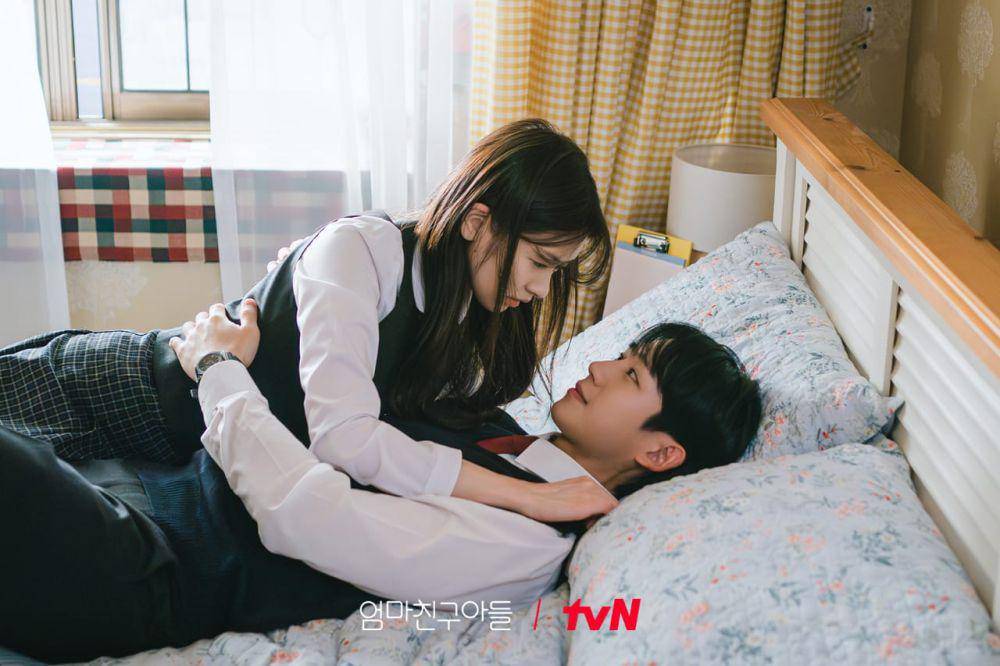 Jung So Min dan Jung Hae In di Love Next Door (dok. tvN/Love Next Door)