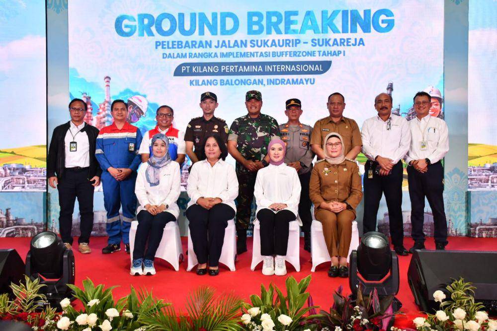 Pertamina terus meningkatkan keamanan dan keselamatan di wilayah kilang dengan pelaksanaan Groundbreaking Area Penyangga (Bufferzone) di Kilang Balongan. (Dok. Pertamina)