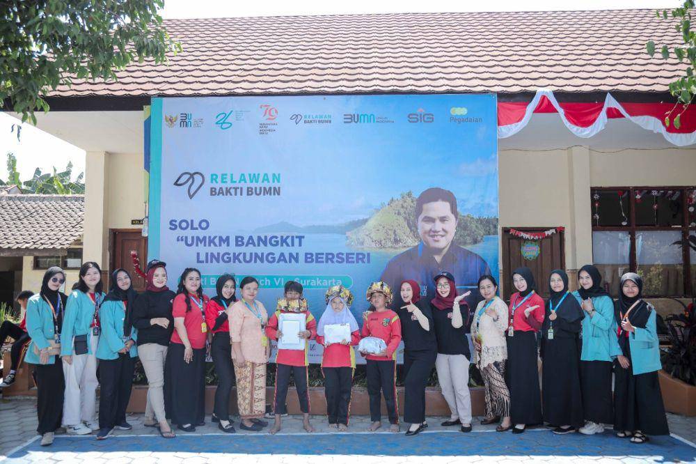 PT Pegadaian bersinergi melalui Program Tanggung Jawab Sosial dan Lingkungan dalam kegiatan Relawan Bakti BUMN Batch VI yang telah sukses diselenggarakan di Surakarta pada 15 hingga 17 Agustus 2024. (Dok. Pegadaian)