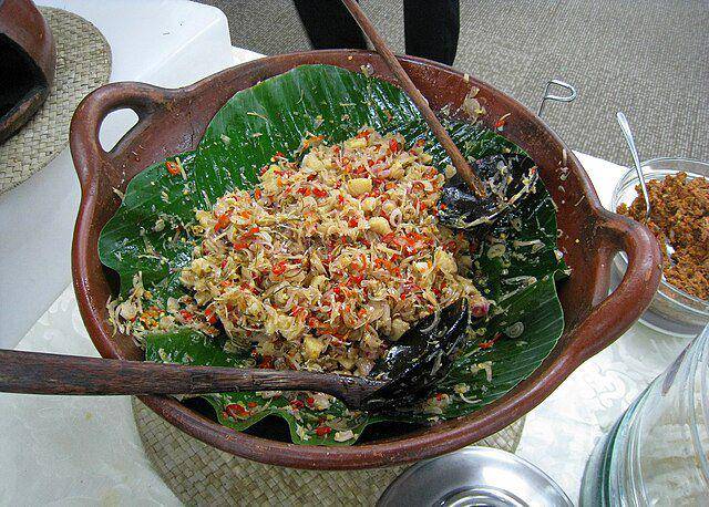 ilustrasi sambal matah (commons.wikimedia.org/Gunawan Kartapranata)