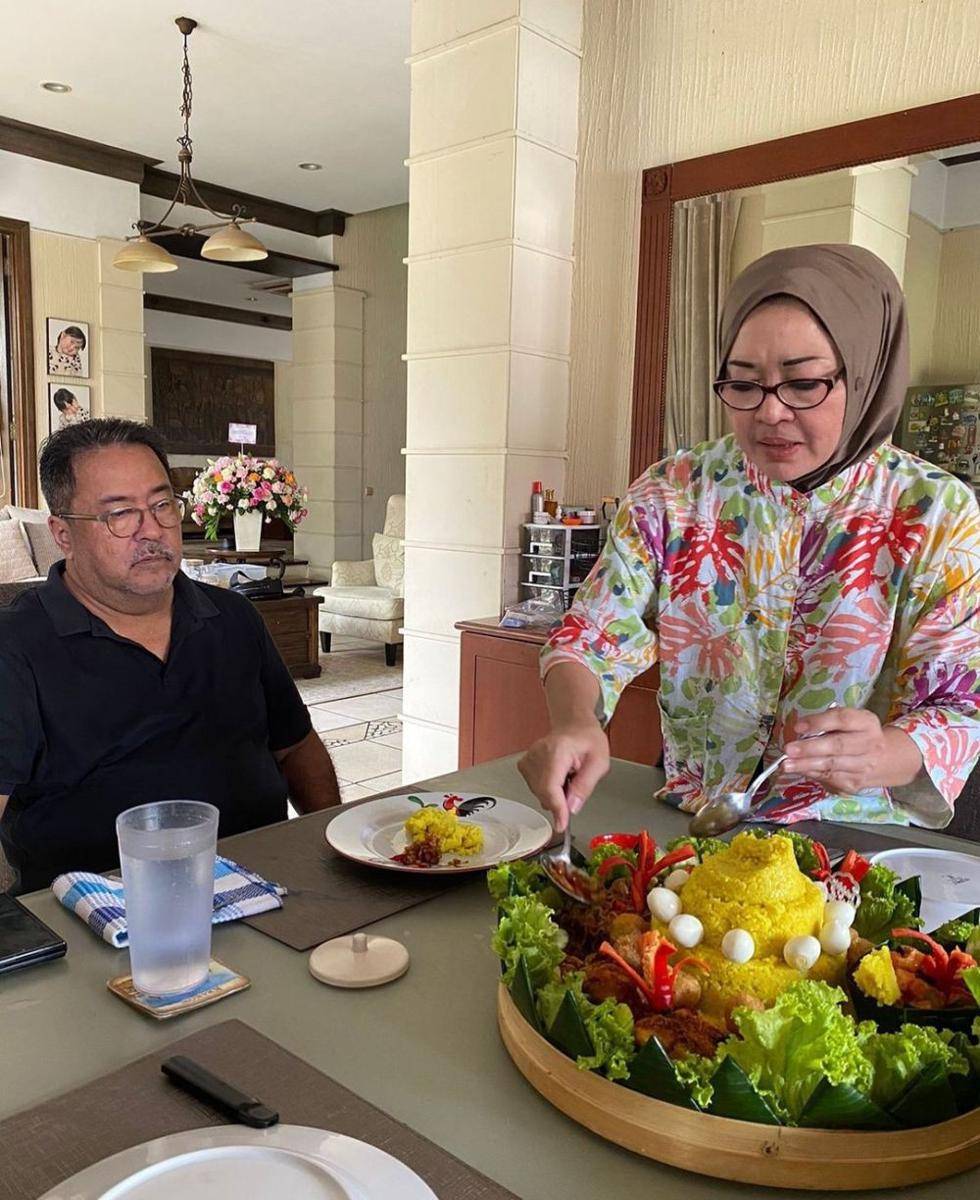 Rano Karno dan keluarga (instagram.com/si.rano)