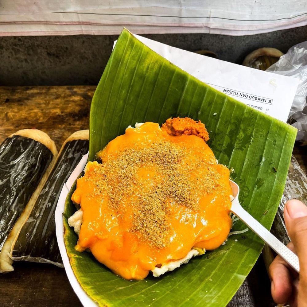 Bubur Roomo yang menggugah selera. Instagram/kulinergresik