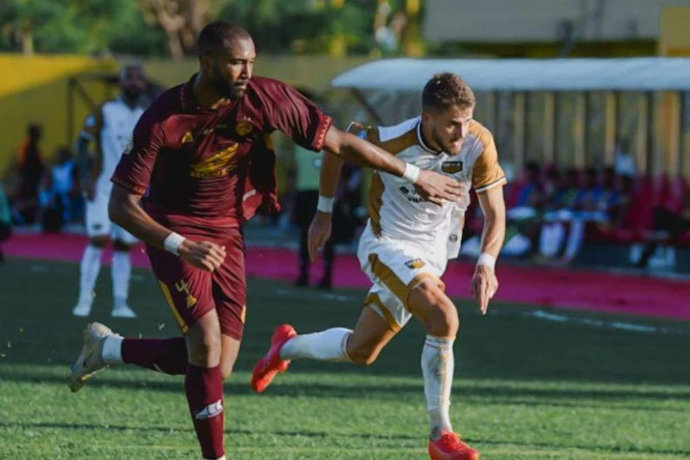 Salah satu momen pertandingan pekan kedua BRI Liga 1 2023/24 antara PSM Makassar versus Dewa United yang berlangsung di Stadion Gelora BJ Habibie Parepare pada 8 Juli 2024. (Instagram.com/dewaunitedfc)