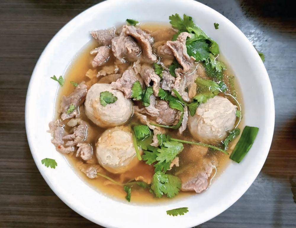 Bakso Akiaw 99 (instagram.com/jejak.kuliners)