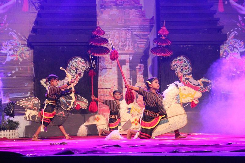 Kesenian Jaranan Tril yang berasal dari Blitar. Foto: Warisan Budaya Kemdikbud