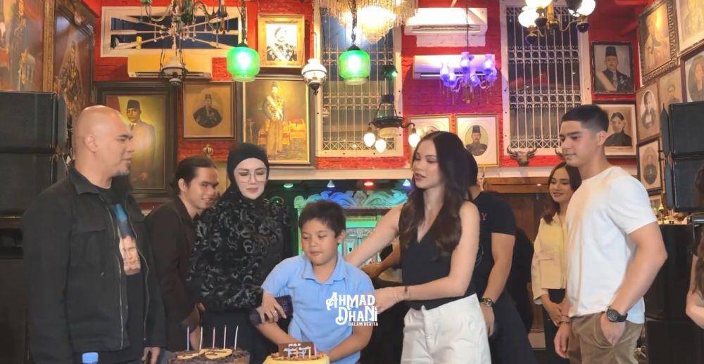 potret Ahmad Dhani ketemu 3 calon menantu (youtube.com/ahmaddhanidalamberita)