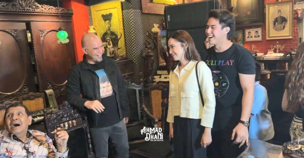 potret Ahmad Dhani ketemu 3 calon menantu (youtube.com/ahmaddhanidalamberita)