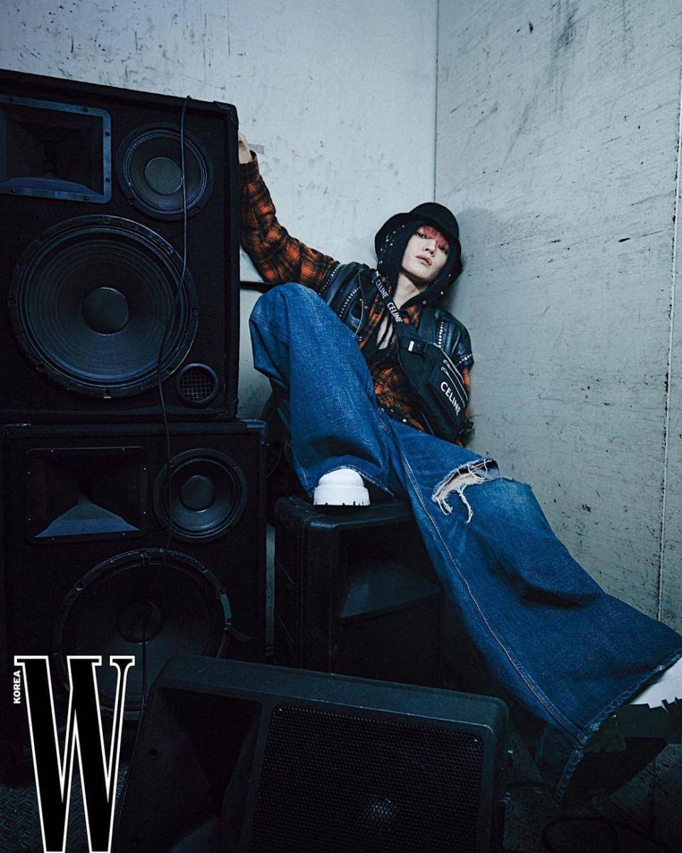 ragam OOTD serba denim ala Taeyong NCT (instagram.com/taeoxo_nct)
