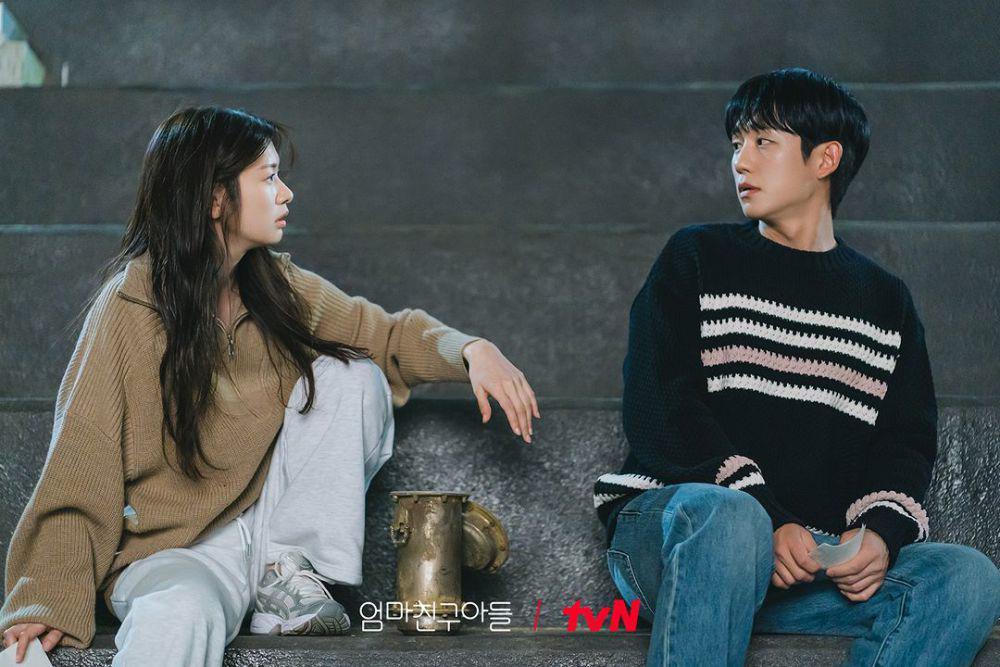 Still cut drama Love Next Door (instagram.com/tvn_drama)