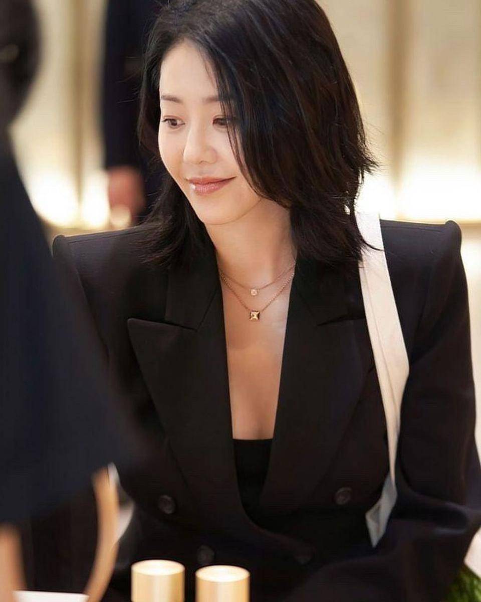 potret transformasi Go Hyun Jung (instagram.com/atti.present)