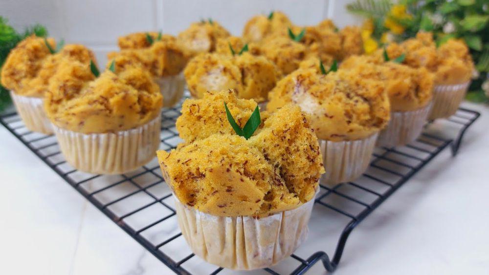 Resep Bolu Kukus Pisang Mekar yang Merekah Sempurna
