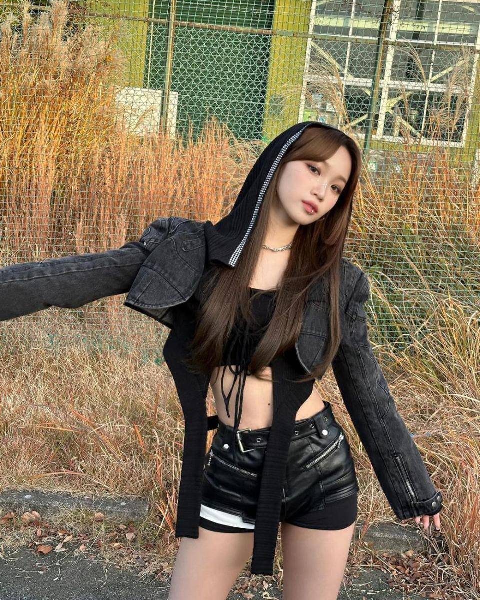 Chaewon LE SSERAFIM (instagram.com/_chaechae_1)