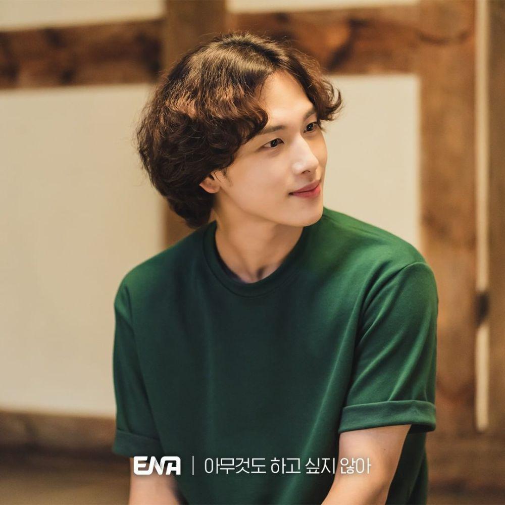 Ahn Dae Beom (Im Siwan) dalam drama Summer Strike (Soompi)