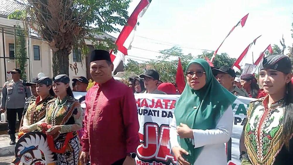 Sujatno-Ida Yuhana, Calon Pertama yang Mendaftar ke KPU Magetan