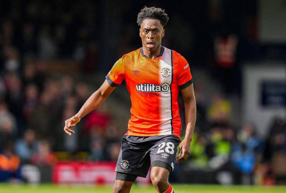 Albert Sambi Lokonga (instagram.com/sambilokonga48)
