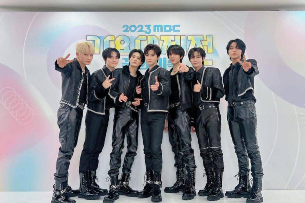 NCT DREAM (instagram.com/nct_dream)
