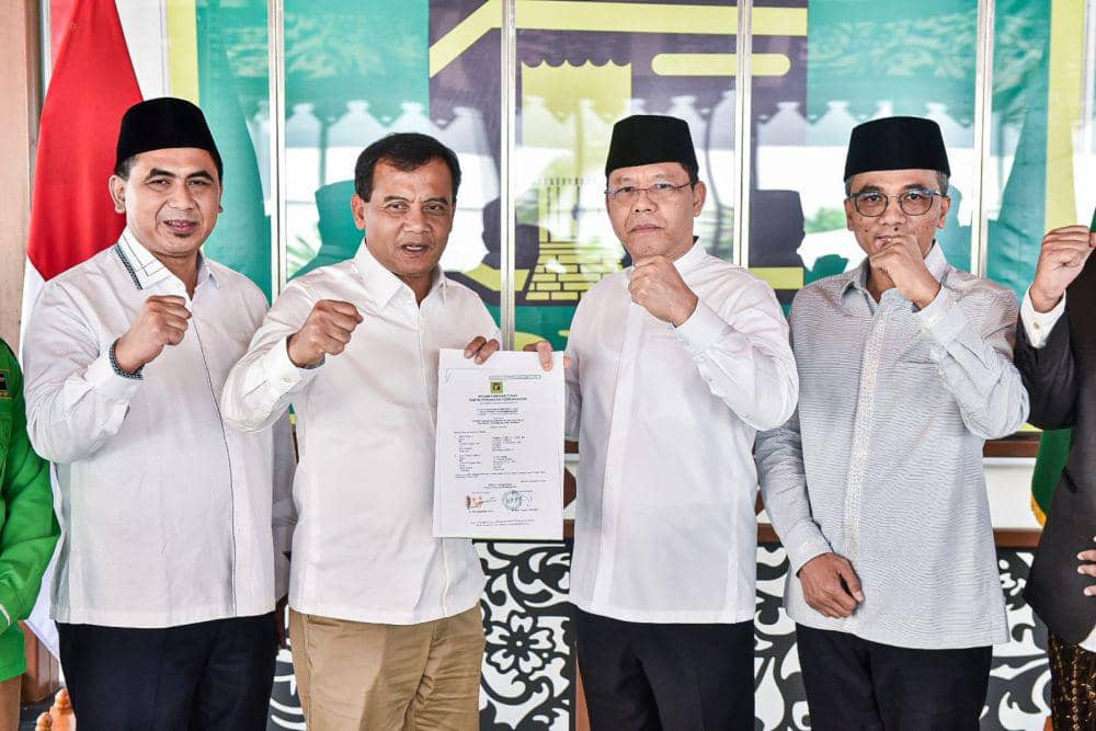 PPP Beri Surat Rekomendasi Ahmad Luthfi-Yasin Maju Pilkada Jateng