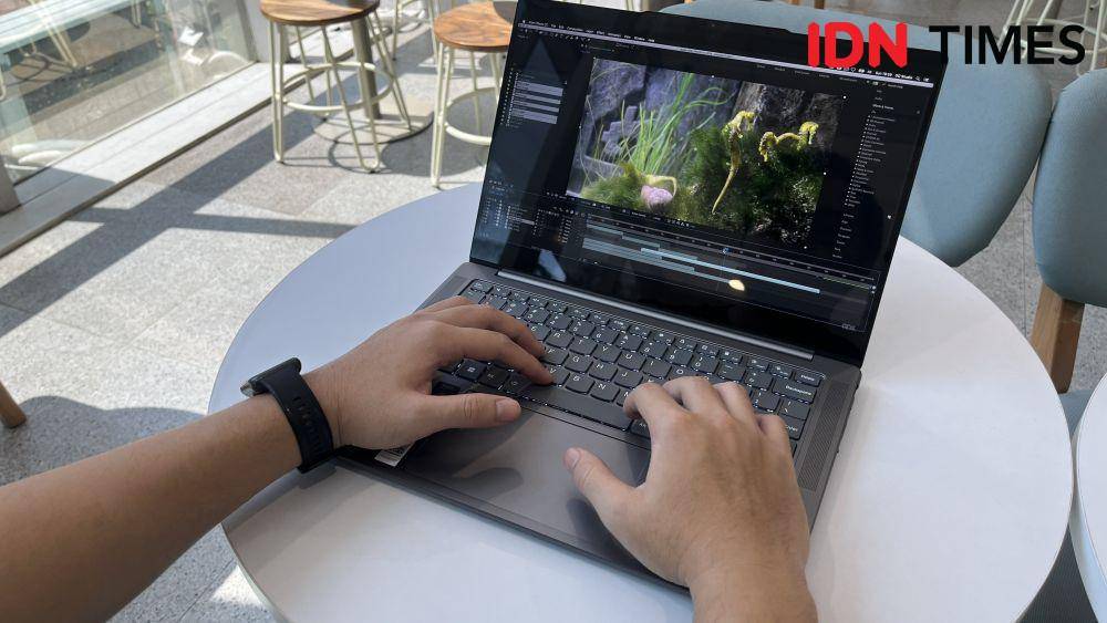 Tes performa Lenovo Yoga Pro 7 (IDN Times/Ridho Fauzan)