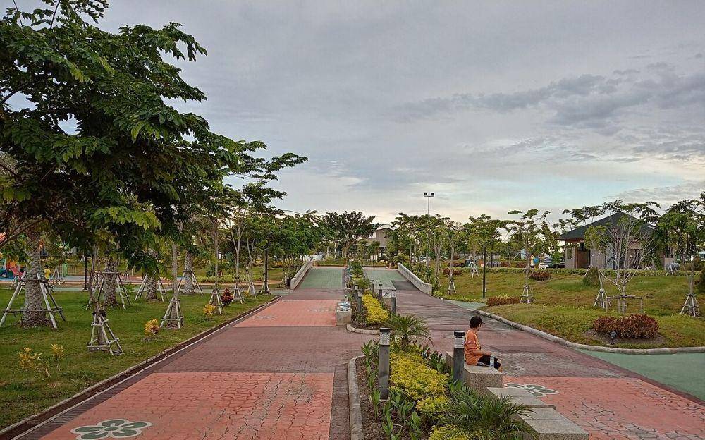 ilustrasi taman (commons.wikimedia.org)