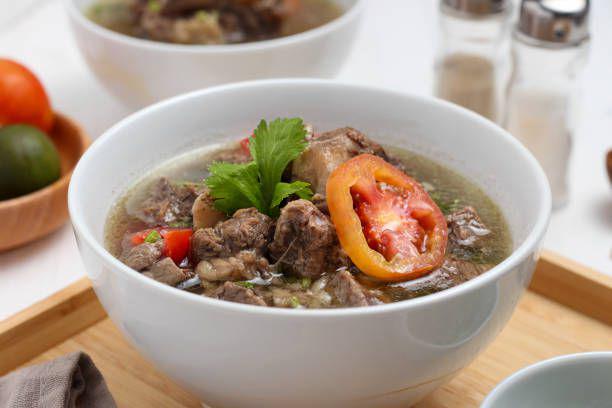 6 Kedai Sop Buntut di Sidoarjo, Kuahnya Segar