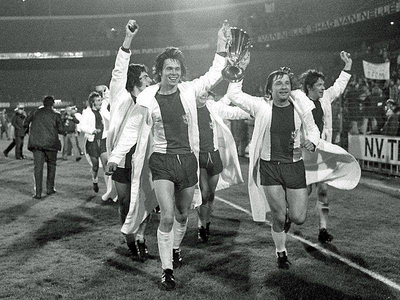 Magdeburg menjuarai Piala Winners 1973/1974. (dfb.de)