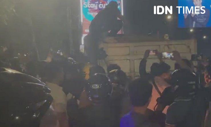32 Massa Demo di Makassar Dibebaskan, LBH: Polisi Tangkap tanpa Dasar