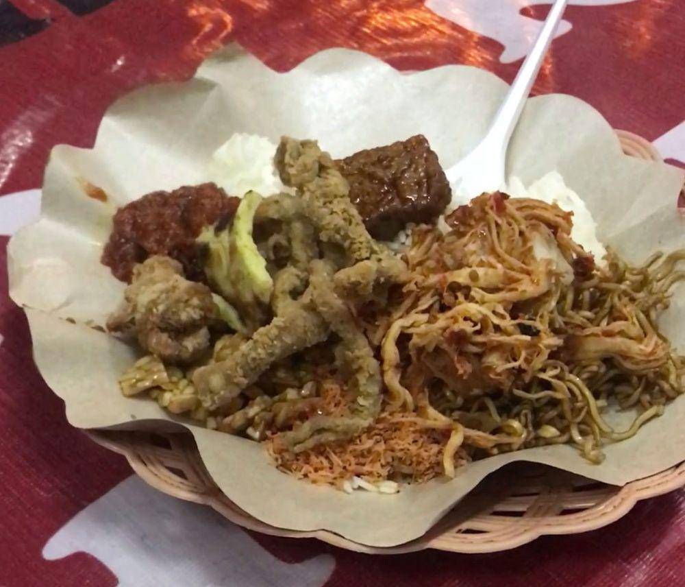 Nasi Jinggo Mekdi. (dok. pribadi/Ari Budiadnyana)