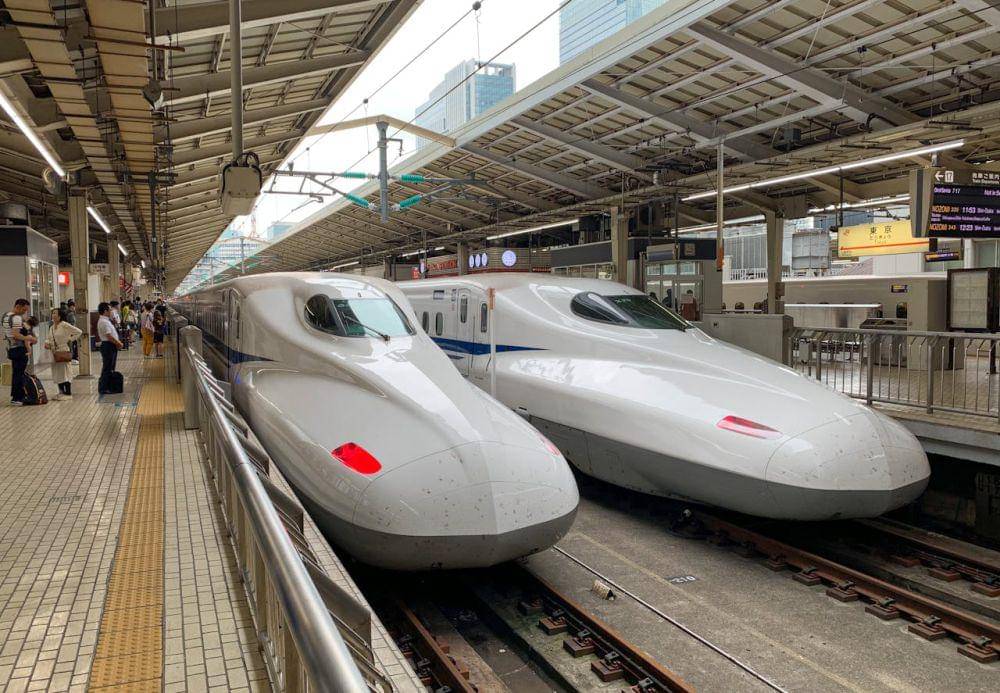 Potret kereta Shinkansen, Jepang