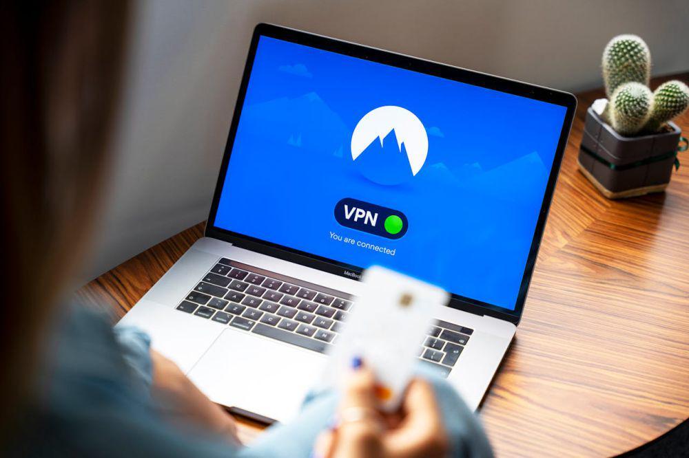ilustrasi VPN (pexels.com/Stefan Coders)