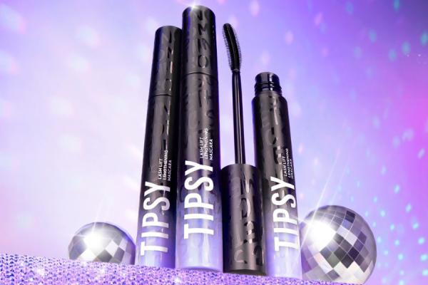Somethinc Tipsy Lash Lift Lengthening Mascara (IDN Times/Nurkorida Aeni)