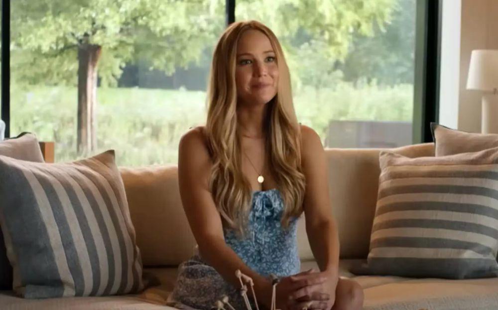 Jennifer Lawrence dalam No Hard Feeling (dok. Sony Pictures Releasing/No Hard Feeling)